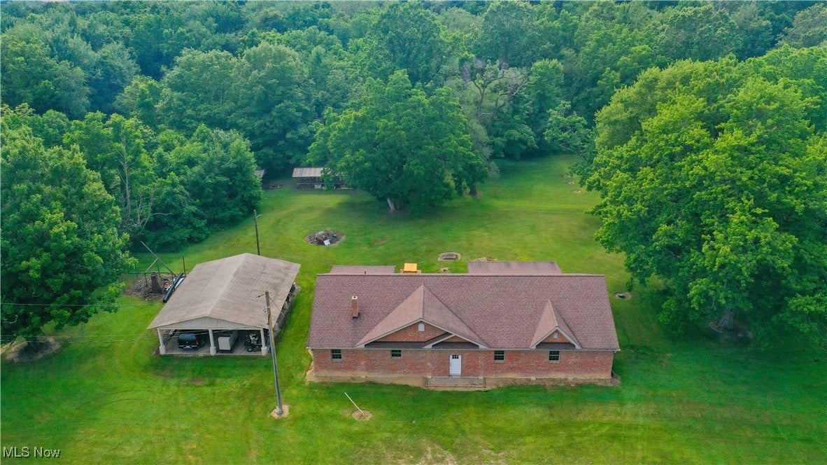 Lowellville, Ohio, 44436, United States, 3 Bedrooms Bedrooms, ,2 BathroomsBathrooms,Residential,For Sale,1984075