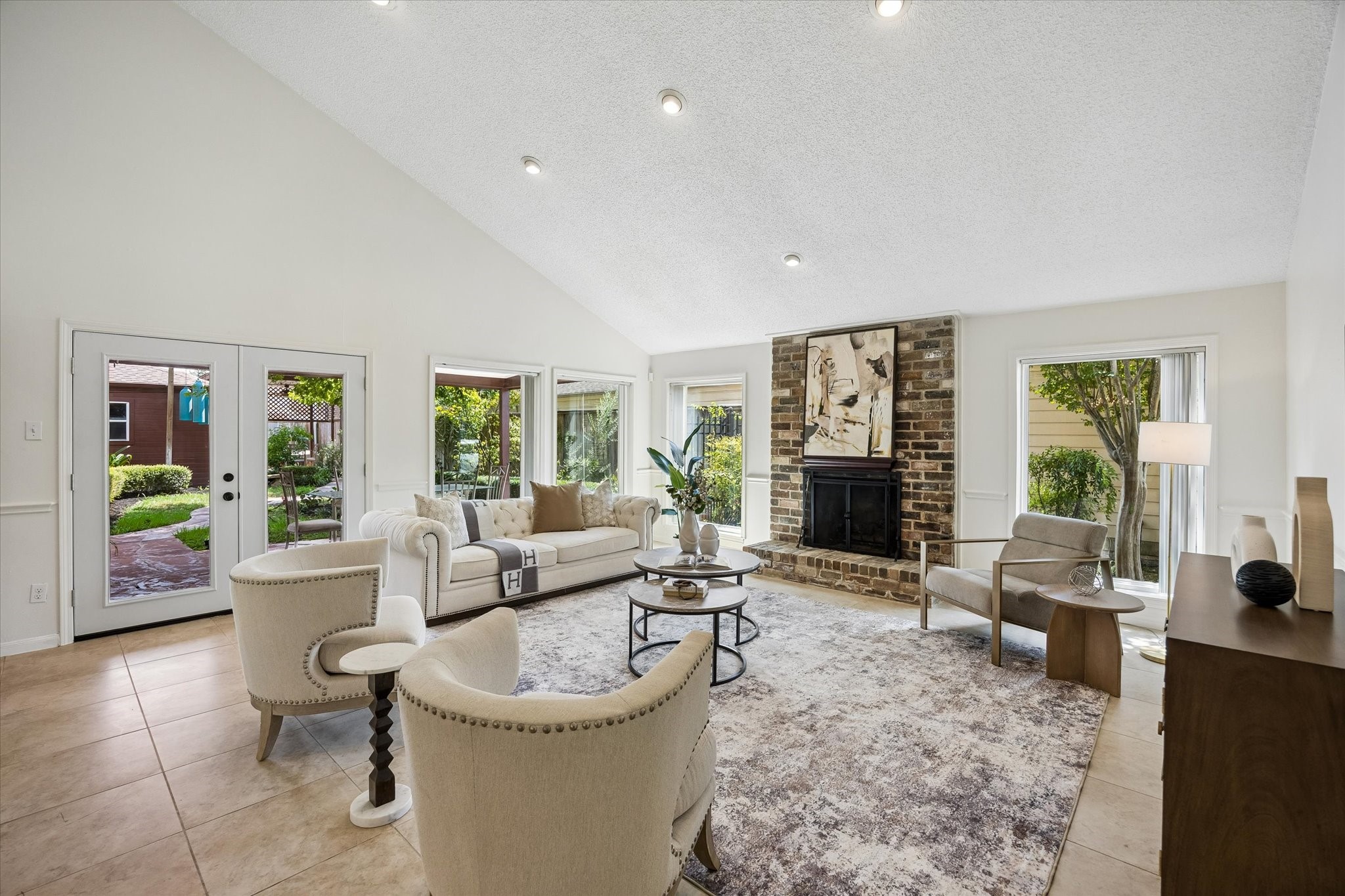  11523 Highgrove Drive - 物件實景