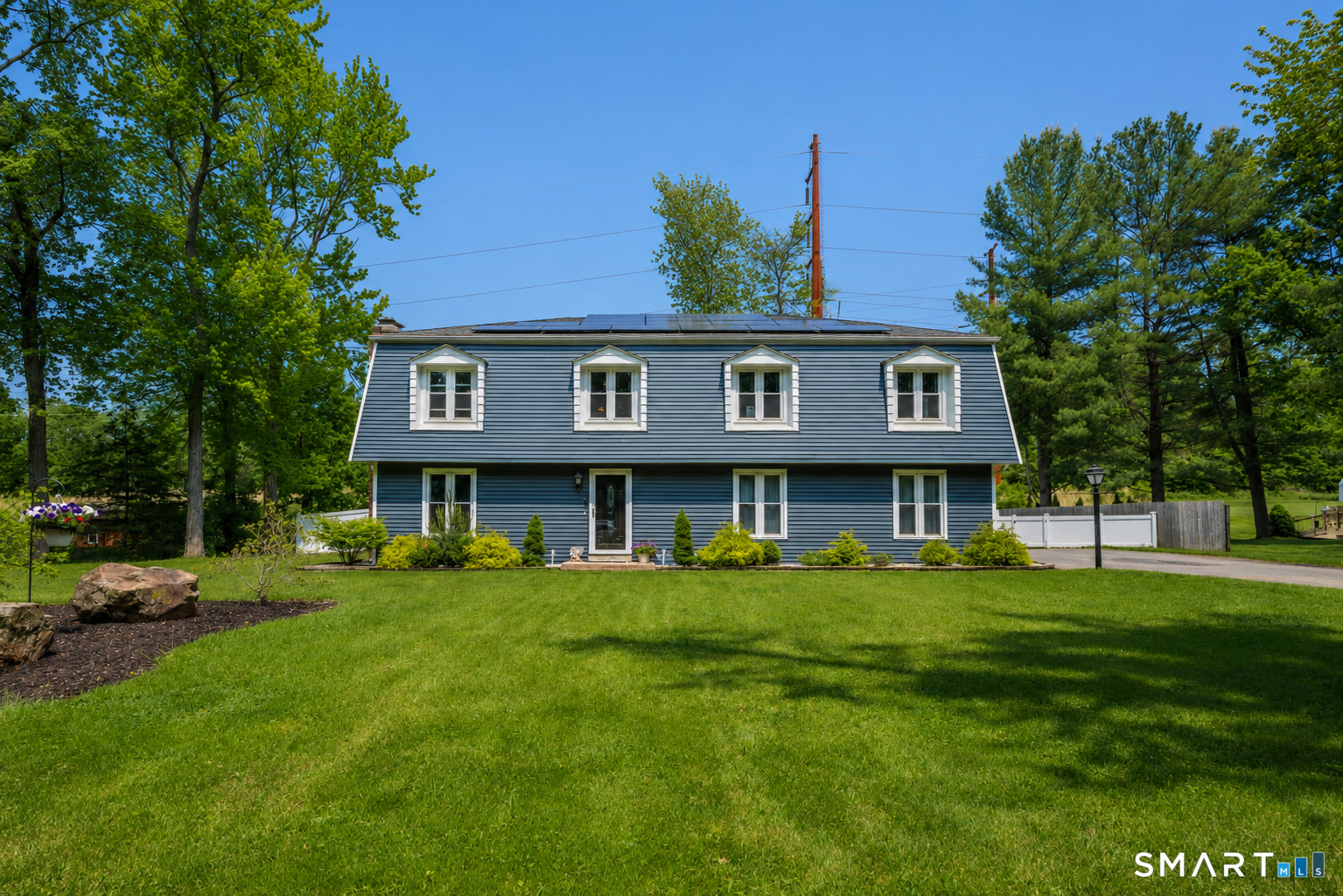Southington, Connecticut, 06489, United States, 4 Bedrooms Bedrooms, ,3 BathroomsBathrooms,Residential,For Sale,2048016