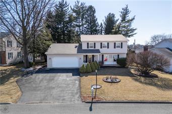 Lower Macungie Twp, Pennsylvania, 18103, United States, 4 Bedrooms Bedrooms, ,4 BathroomsBathrooms,Residential,For Sale,1739037