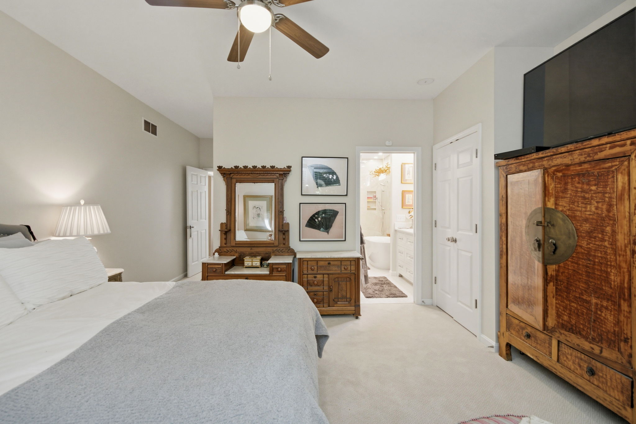  5403 Indian Woods Drive, Louisville, KY 40207 - 物件實景
