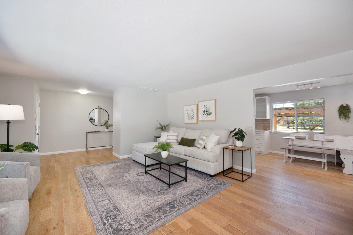 Orangevale, California, 95662, United States, 3 Bedrooms Bedrooms, ,2 BathroomsBathrooms,Residential,For Sale,1926180