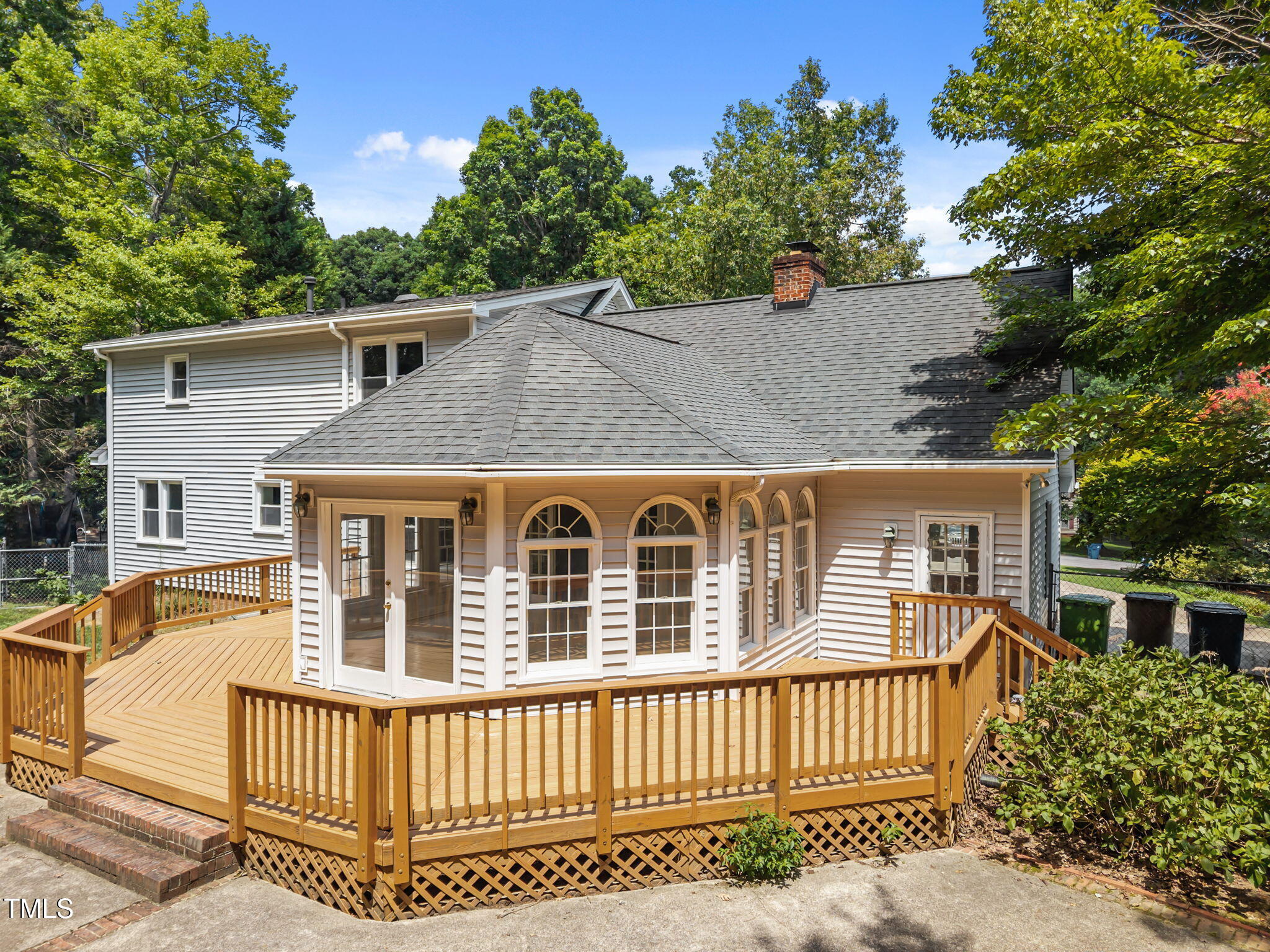 Raleigh, North Carolina, 27615, United States, 4 Bedrooms Bedrooms, ,3 BathroomsBathrooms,Residential,For Sale,1907534
