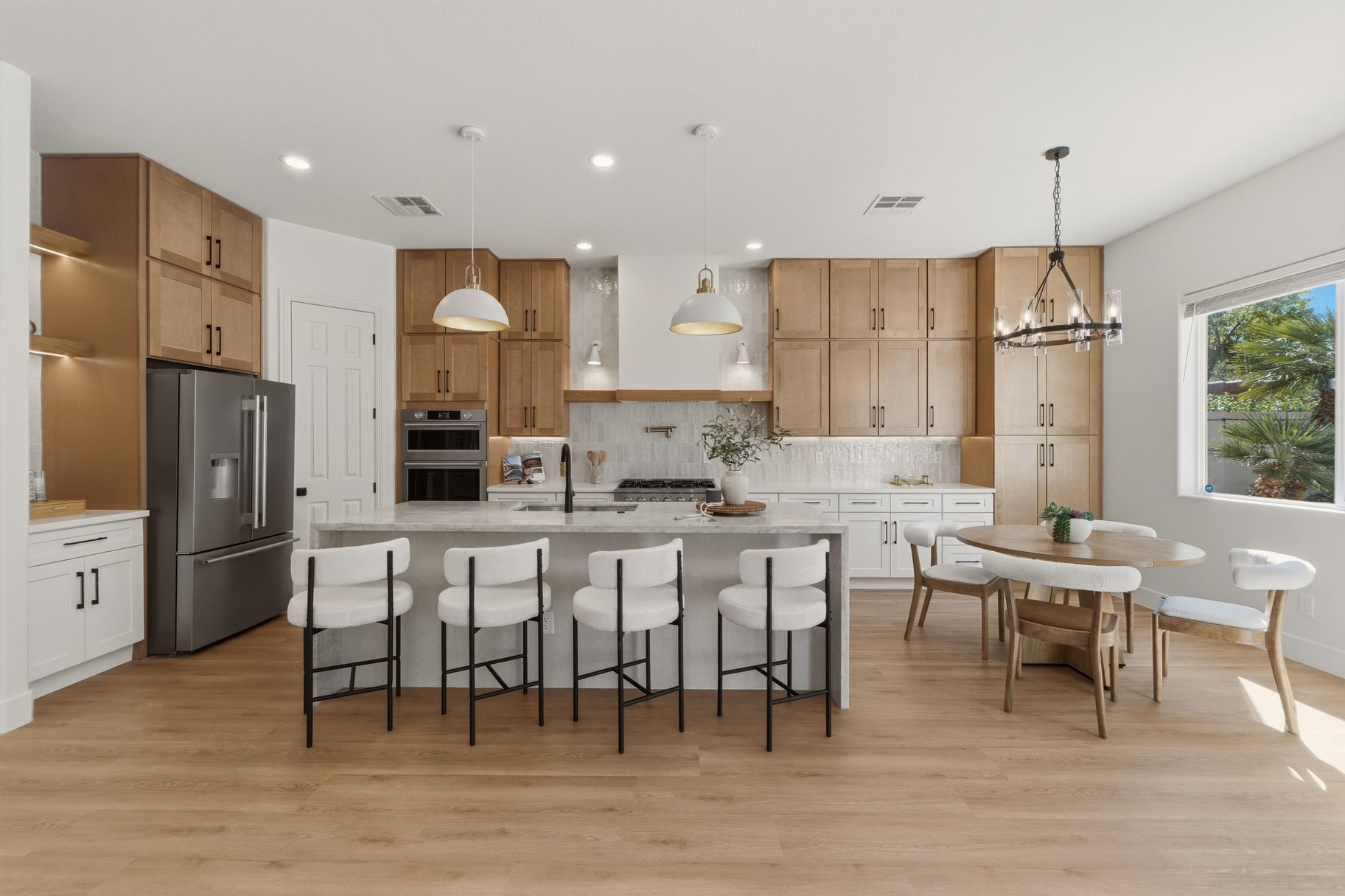  Fully Reimagined Single Story with Pool and Spa in Summerlin West - 物件實景