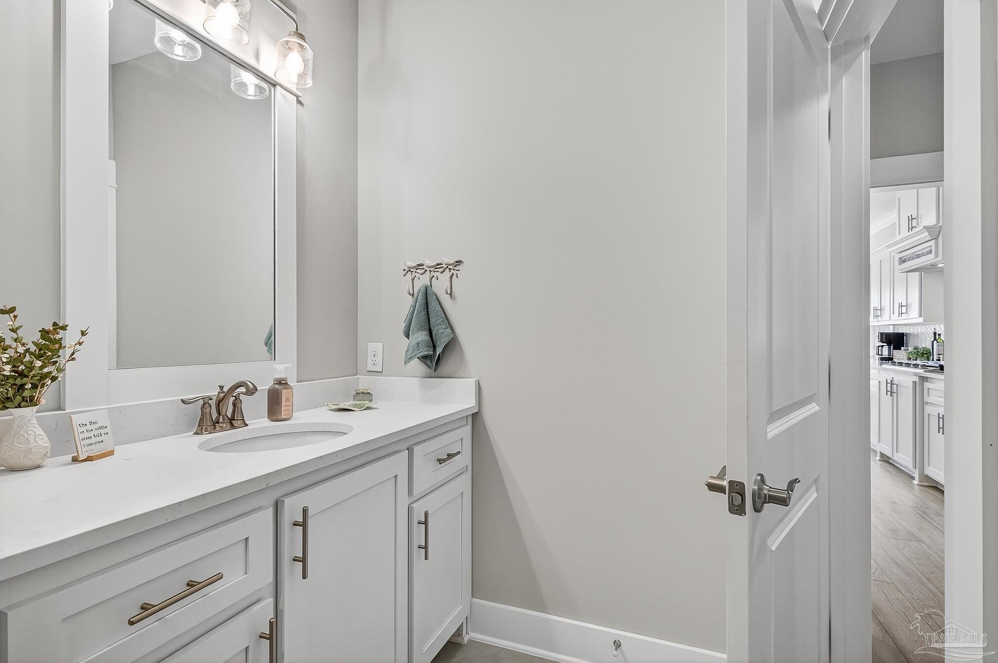 Cantonment, Florida, 32533, United States, 4 Bedrooms Bedrooms, ,3 BathroomsBathrooms,Residential,For Sale,1992580