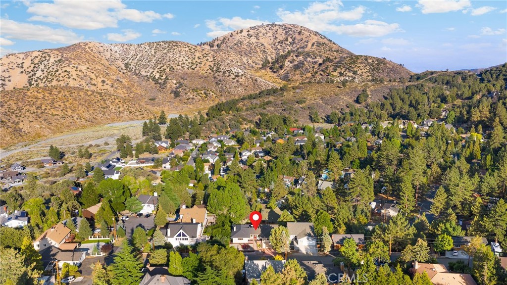 Wrightwood, California, 92397, United States, 5 Bedrooms Bedrooms, ,3 BathroomsBathrooms,Residential,For Sale,1975800