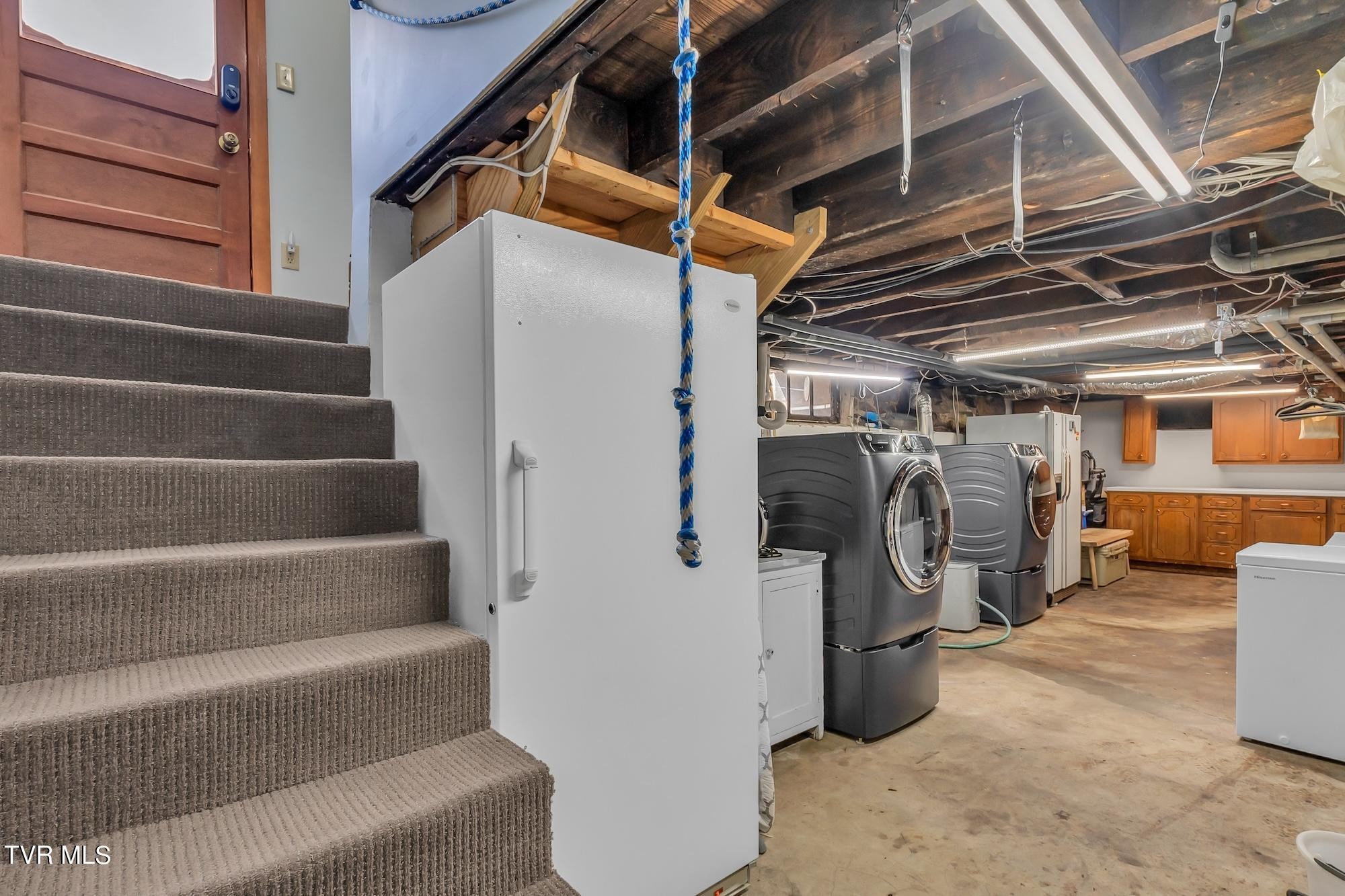 Big Stone Gap, Virginia, 24219, United States, 4 Bedrooms Bedrooms, ,3 BathroomsBathrooms,Residential,For Sale,1984528