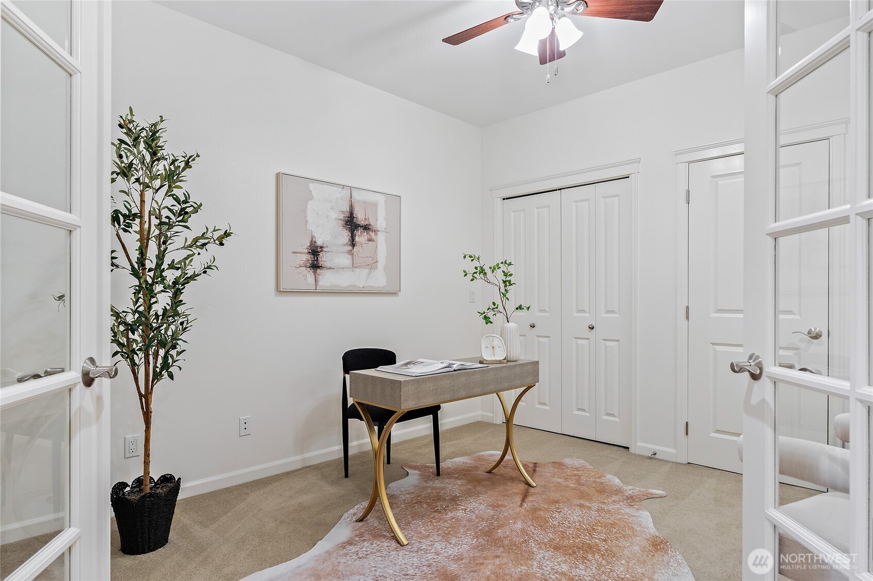 Tacoma, Washington, 98405, United States, 2 Bedrooms Bedrooms, ,2 BathroomsBathrooms,Residential,For Sale,2003445