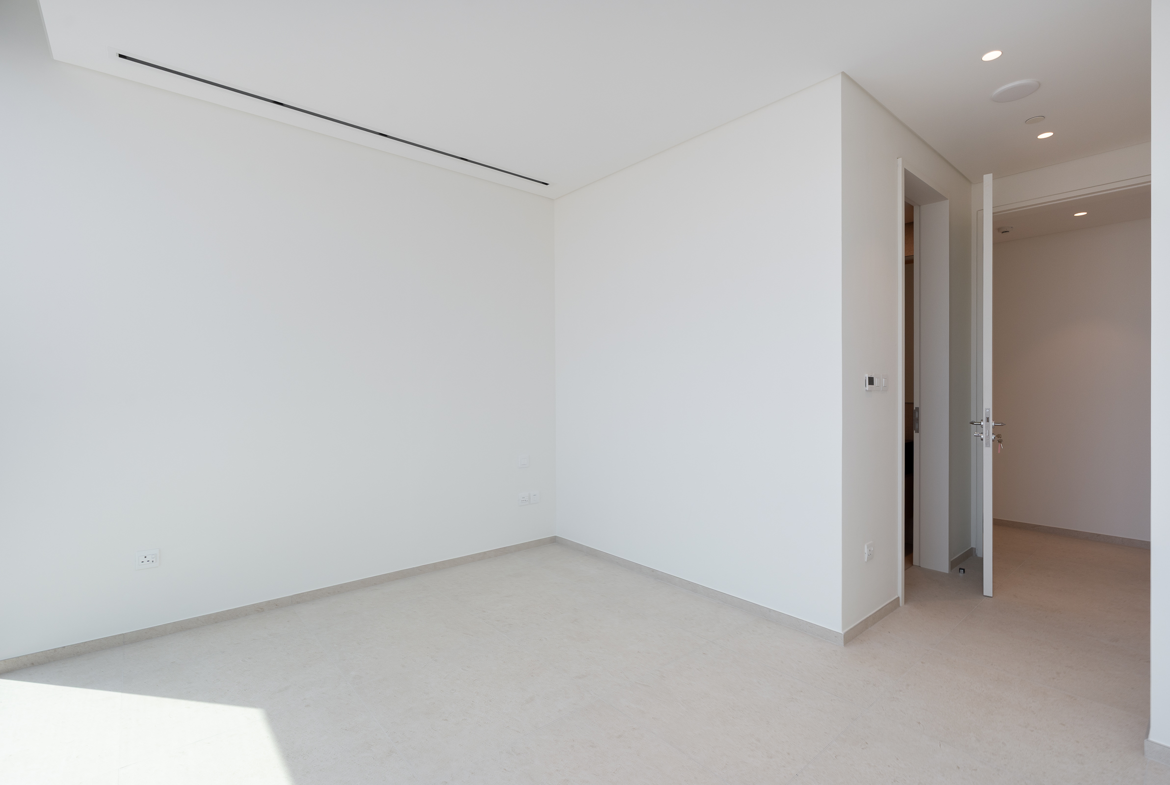  High-Floor Canalfront Apartment in Jumeirah - 物件實景