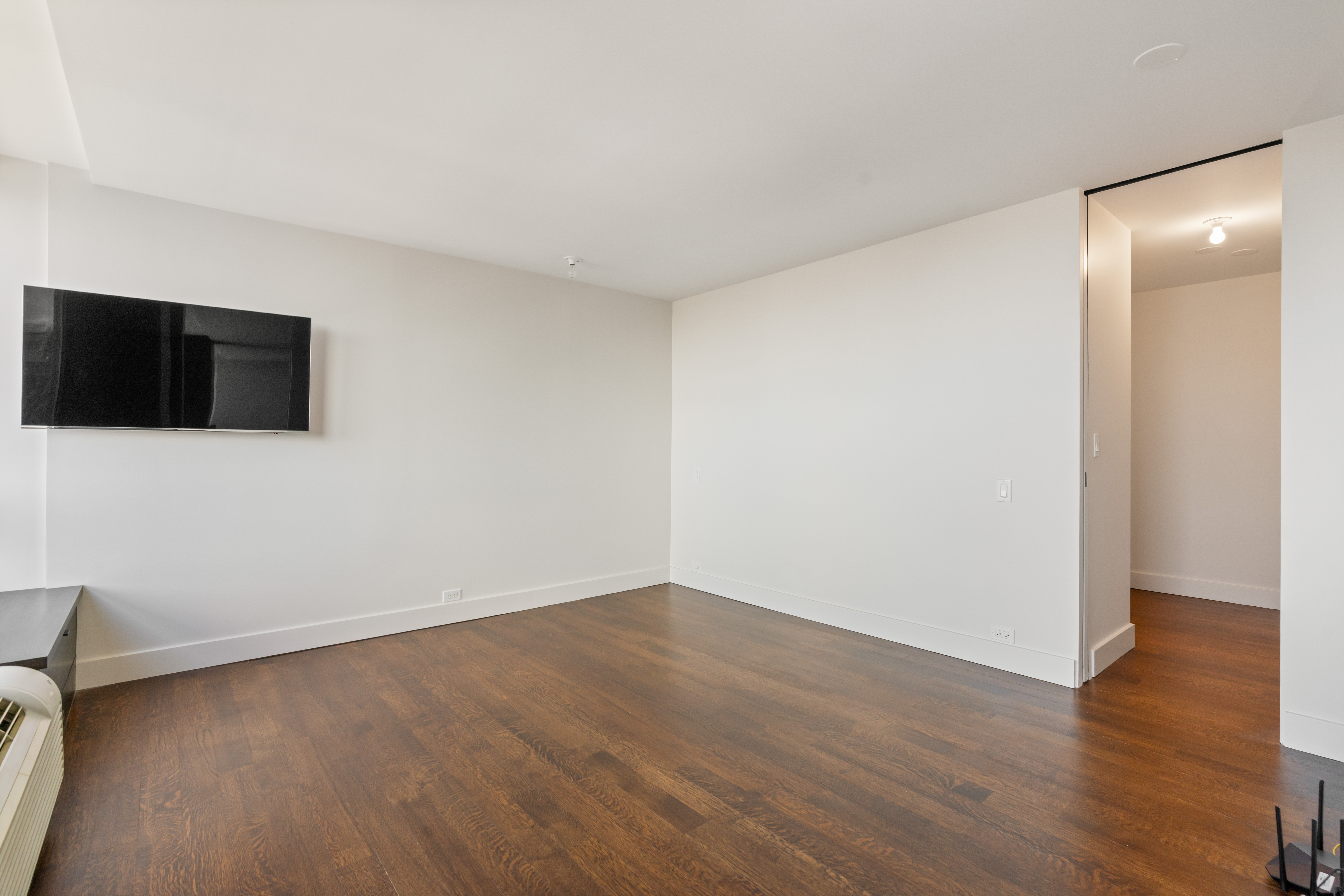  Fully Renovated Condo in the Gold Coast - 物件實景