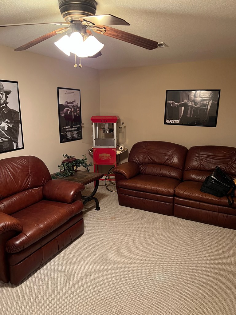 Ellijay, Georgia, 30536, United States, 4 Bedrooms Bedrooms, ,4 BathroomsBathrooms,Residential,For Sale,1876952