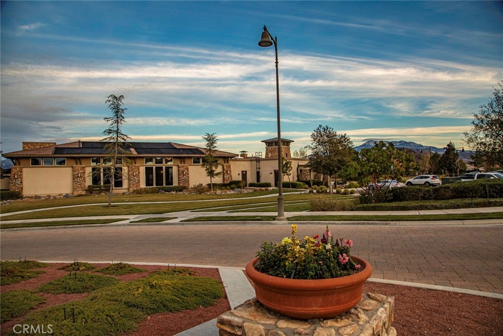 Beaumont, California, 92223, United States, 2 Bedrooms Bedrooms, ,3 BathroomsBathrooms,Residential,For Sale,1863988