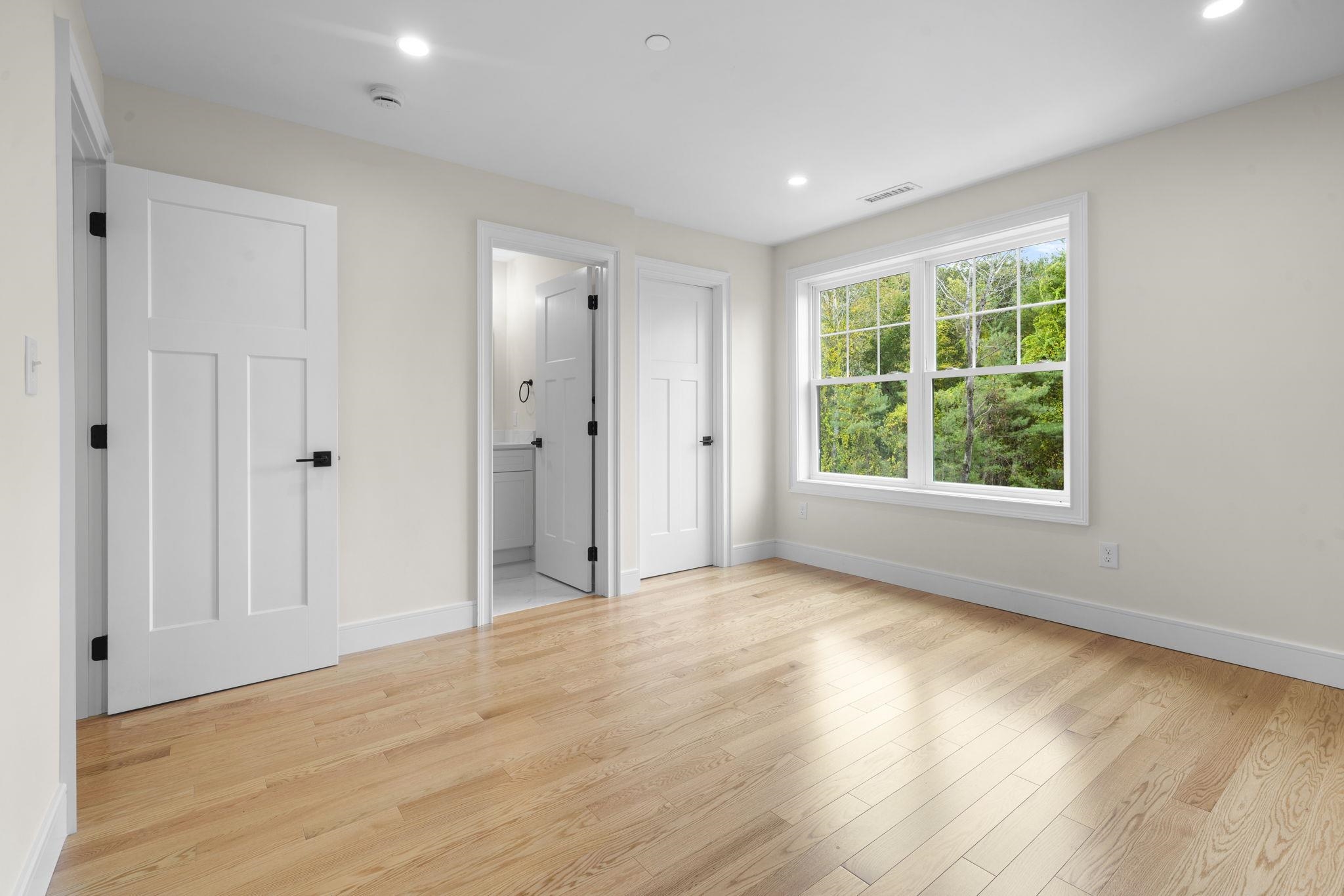 Londonderry, New Hampshire, 03053, United States, 2 Bedrooms Bedrooms, ,2 BathroomsBathrooms,Residential,For Sale,1962750