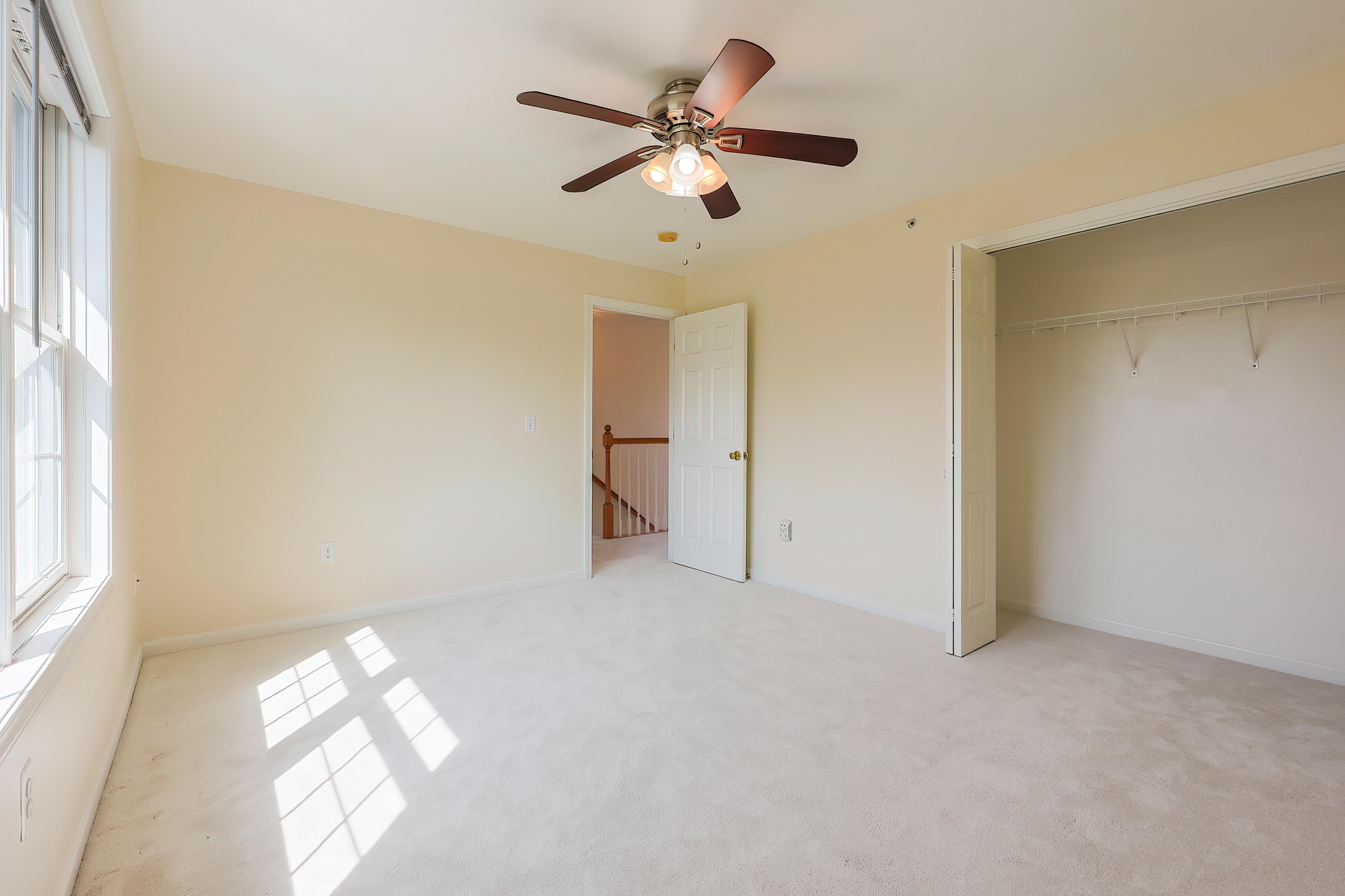 Derry, New Hampshire, 03038, United States, 3 Bedrooms Bedrooms, ,2 BathroomsBathrooms,Residential,For Sale,1926194