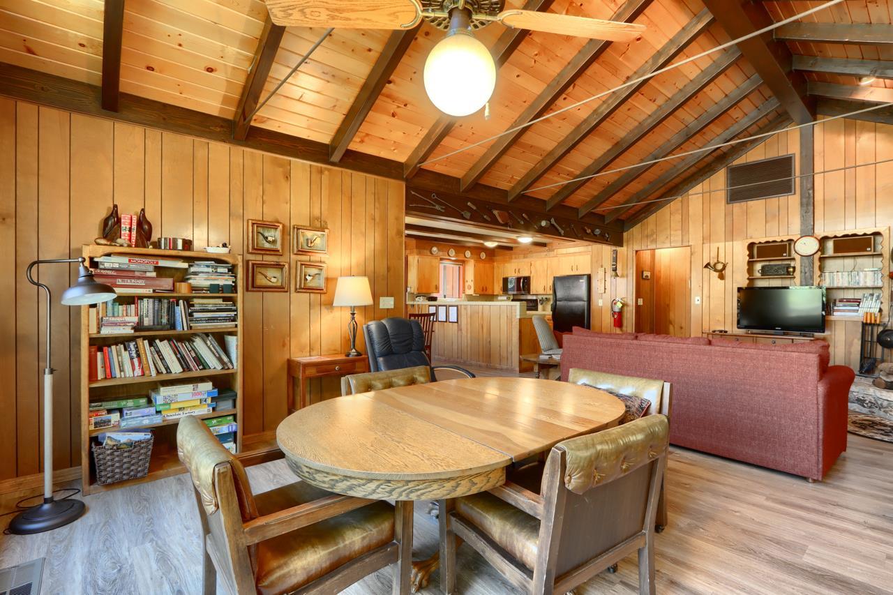 Wawona, California, 95389, United States, 3 Bedrooms Bedrooms, ,2 BathroomsBathrooms,Residential,For Sale,1835997