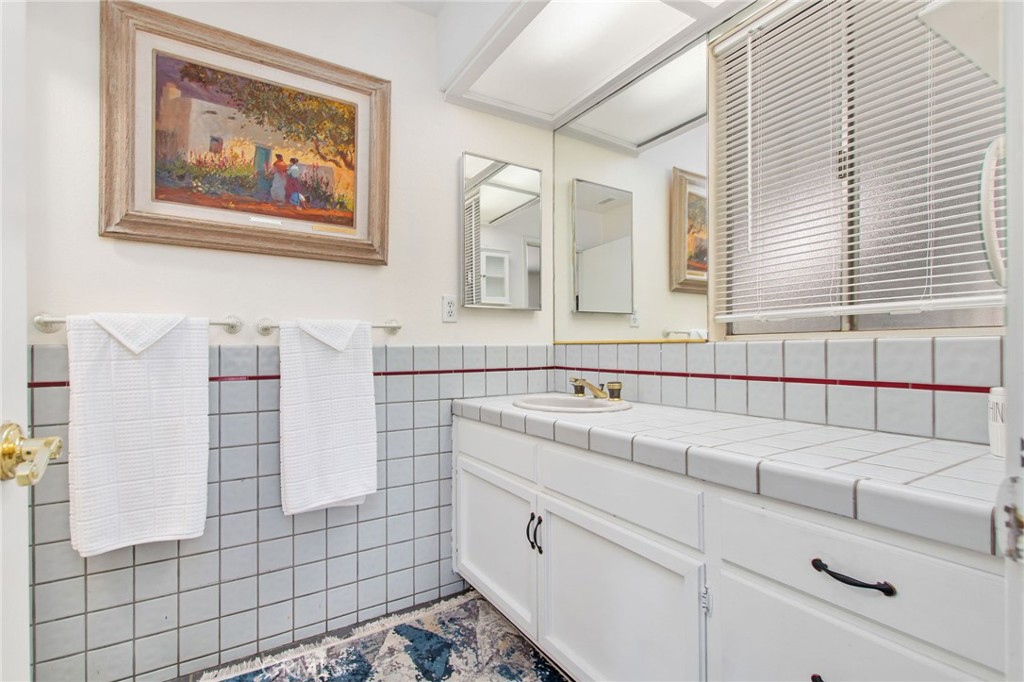 Canyon Lake, California, 92587, United States, 3 Bedrooms Bedrooms, ,2 BathroomsBathrooms,Residential,For Sale,1980703