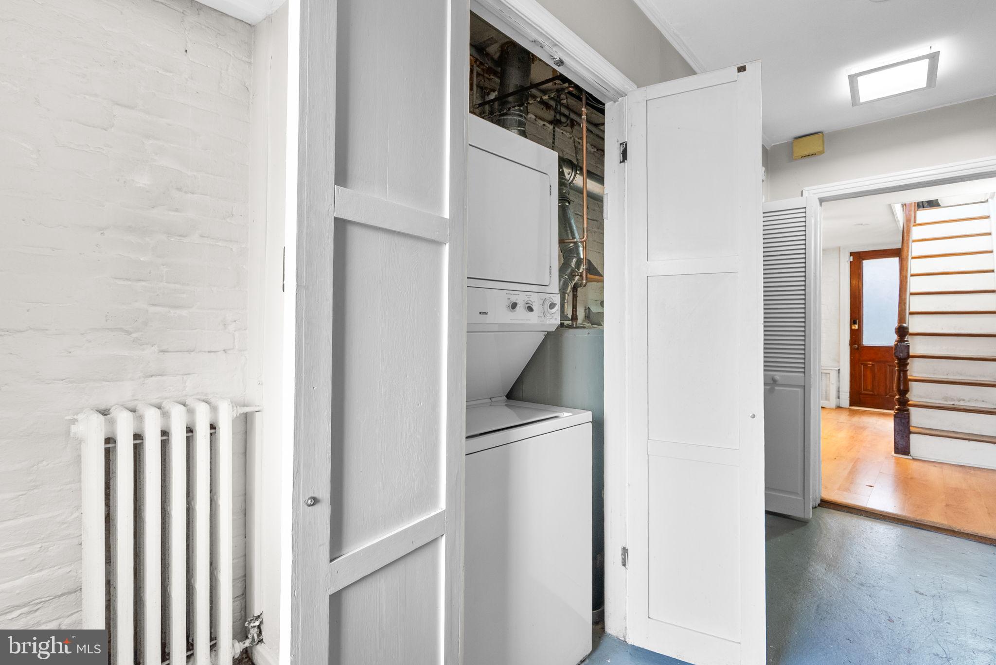 Washington, District of Columbia, 20003, United States, ,Residential,For Sale,1990462