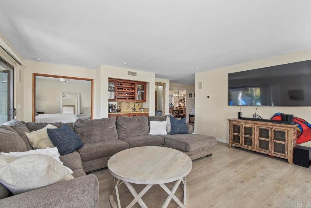 El Cajon, California, 92019, United States, 4 Bedrooms Bedrooms, ,3 BathroomsBathrooms,Residential,For Sale,2002892