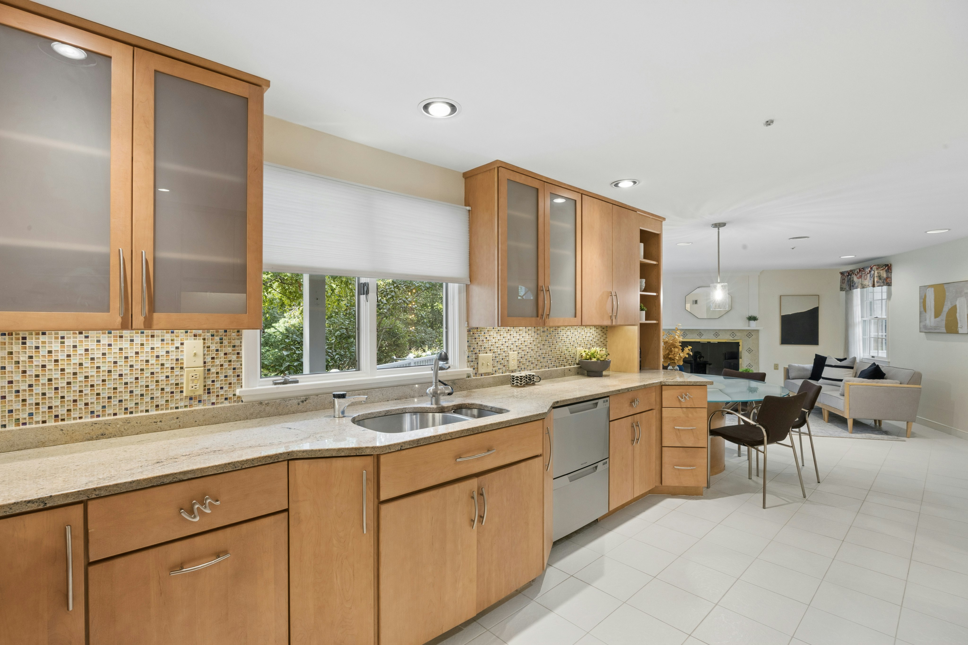  18 Lois Lane, Lexington, MA, 02420 - 物件實景