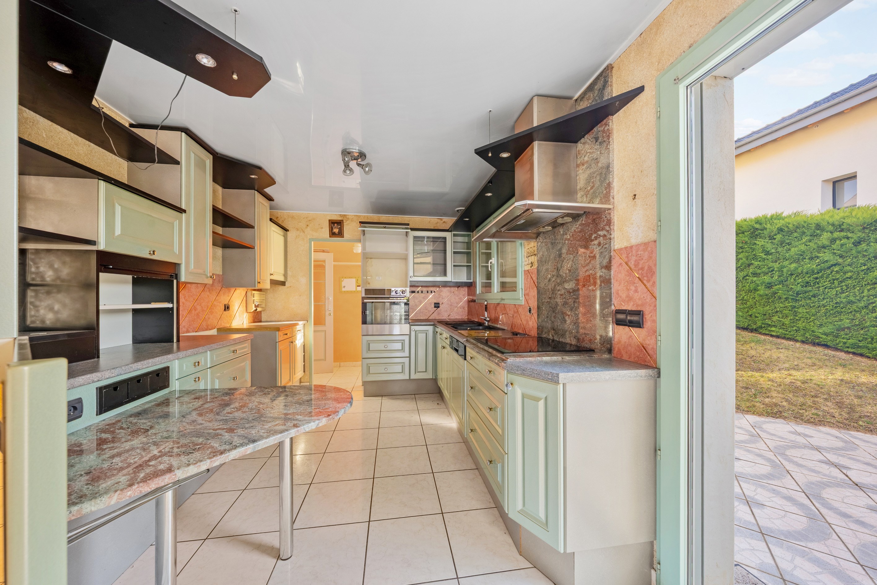  Villa for sale in Neuvecelle, built in 1998. Approximately 275 sq m of living s… - 物件實景