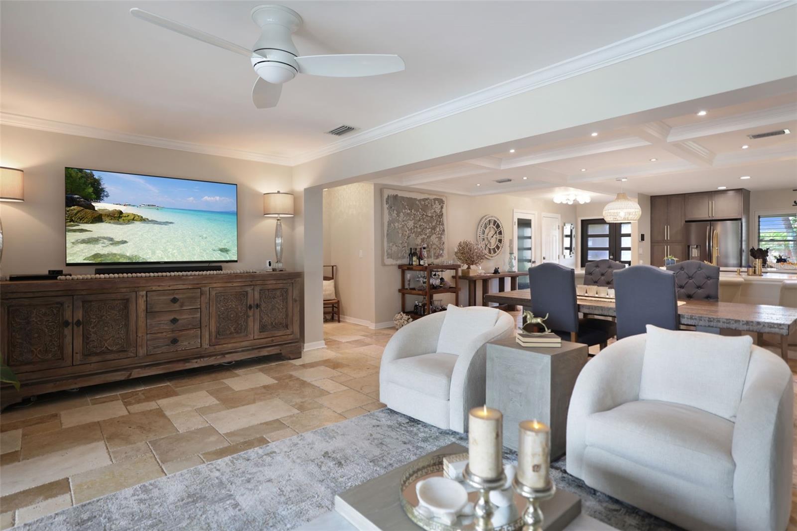 St. Petersburg, Florida, 33707, United States, 3 Bedrooms Bedrooms, ,2 BathroomsBathrooms,Residential,For Sale,1978831