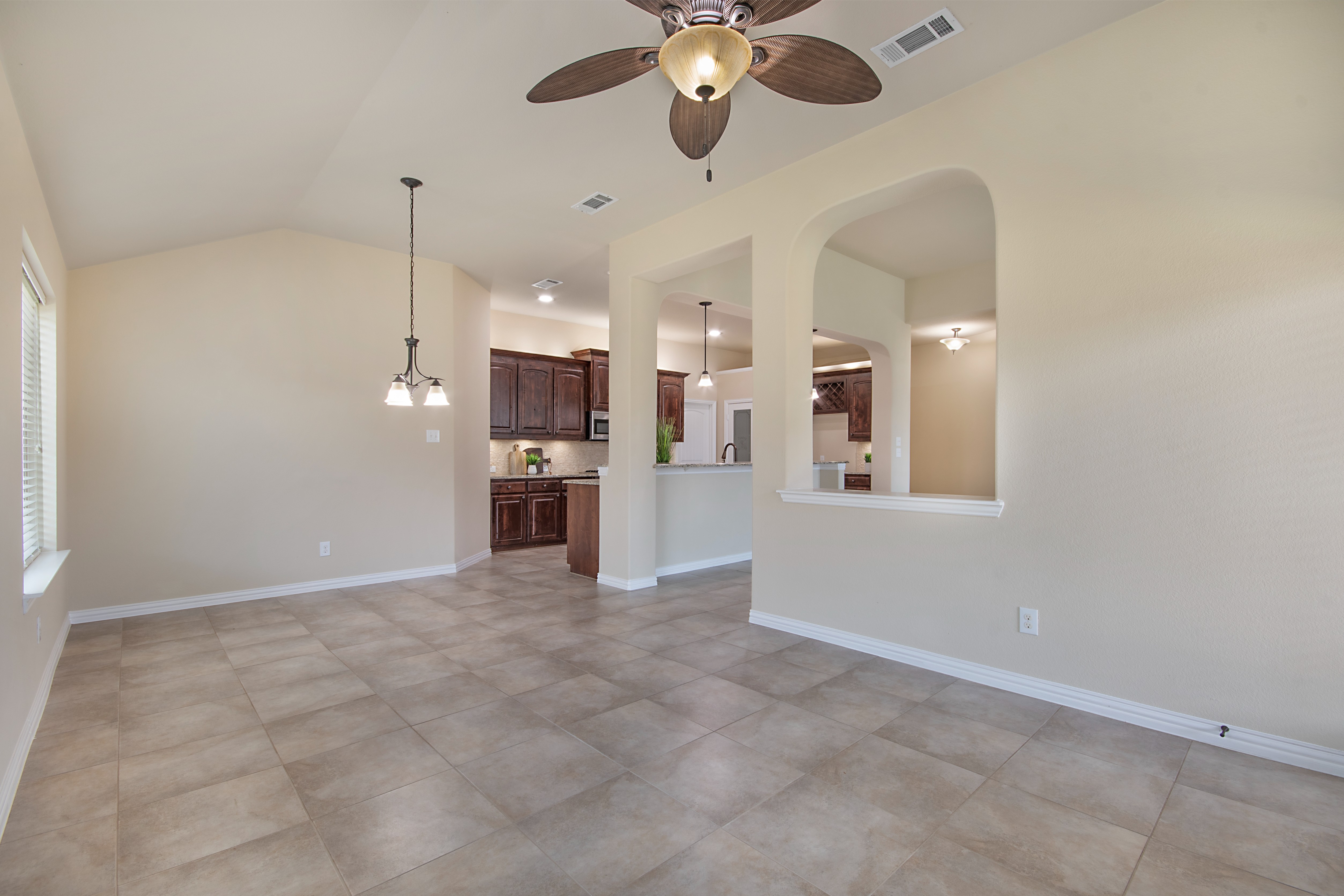  2461 Lakebend Drive, Little Elm, TX, 75068 - 物件實景
