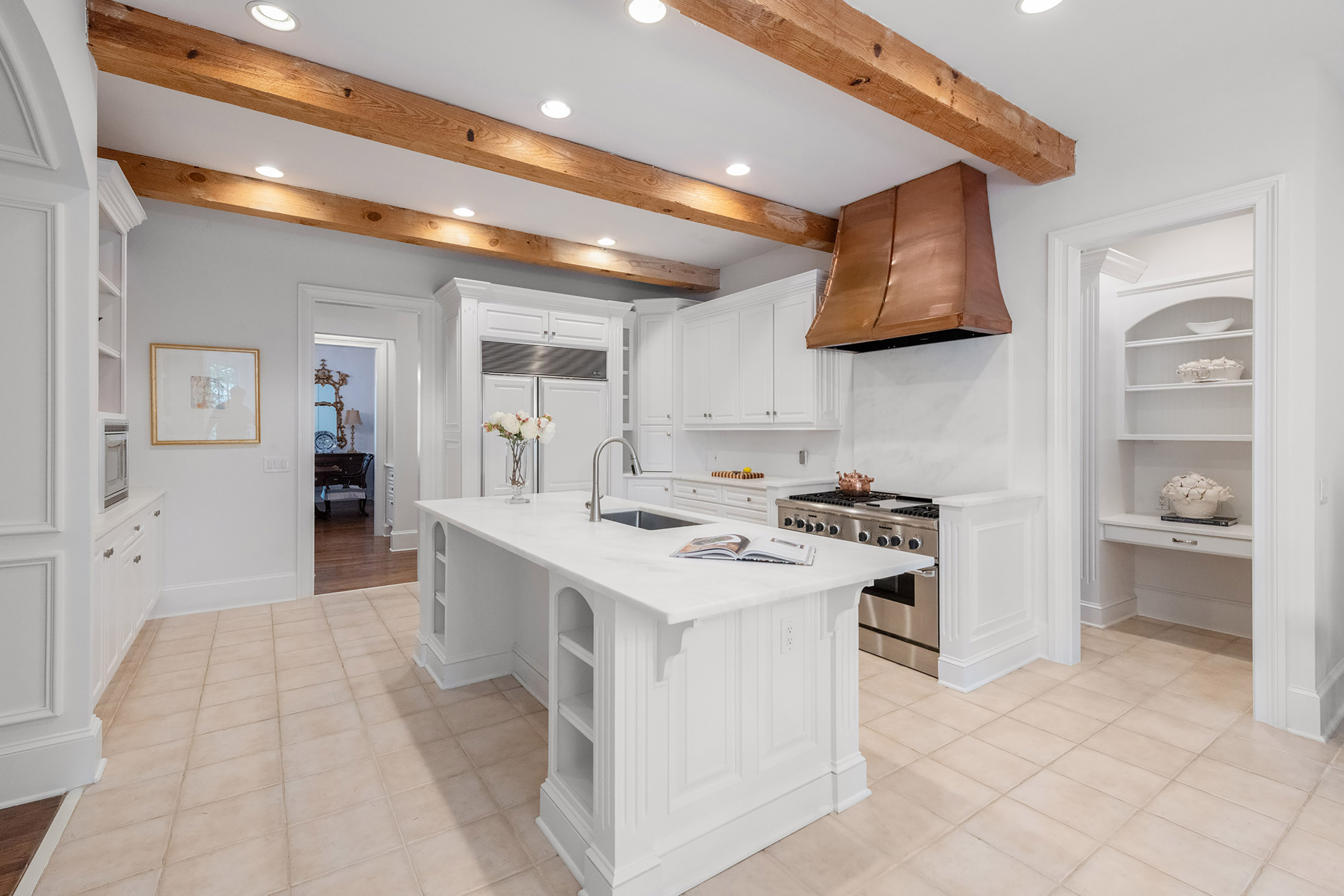  Magnificent Gated Vinings Estate Blends Elegance, Comfort and Lifestyle - 物件實景
