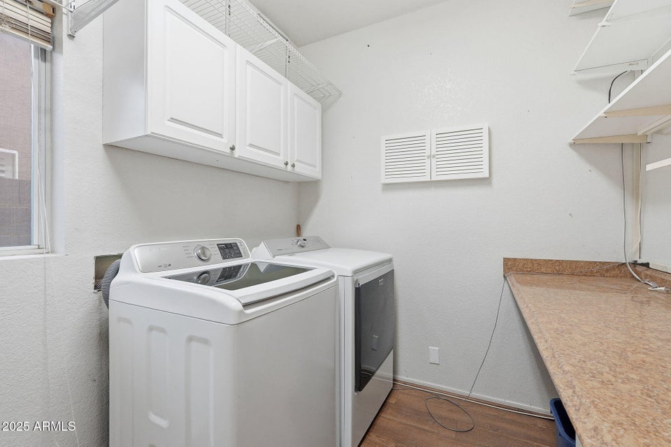 Phoenix, Arizona, 85048, United States, 4 Bedrooms Bedrooms, ,3 BathroomsBathrooms,Residential,For Sale,2009259