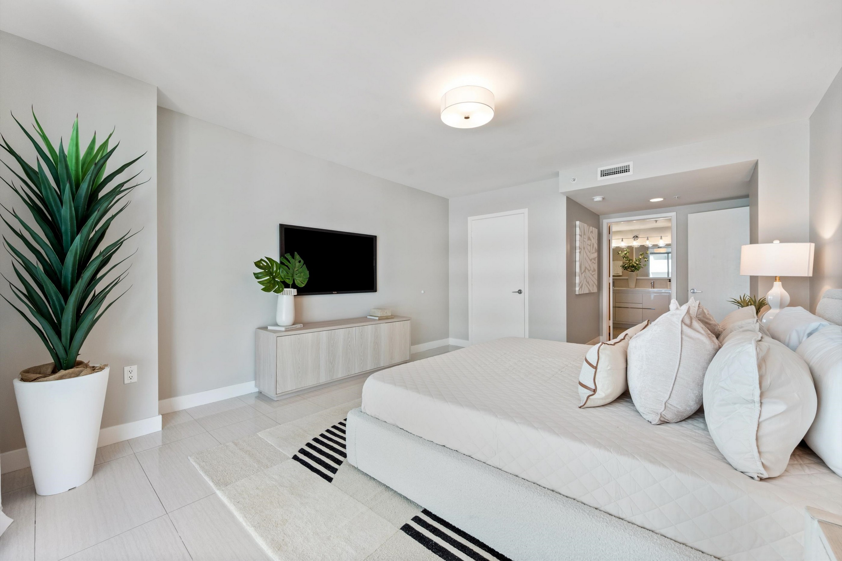  1111 SW 1st Ave, Miami, FL, 33130 - 物件實景