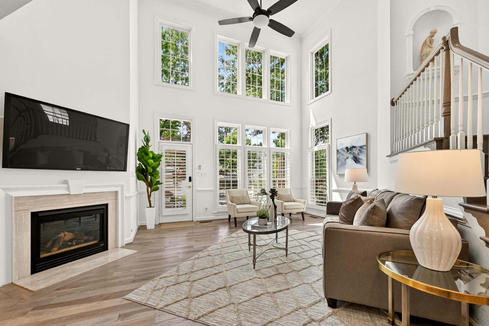  3860 Farrcroft Drive, Fairfax, VA, 22030 - 物件實景