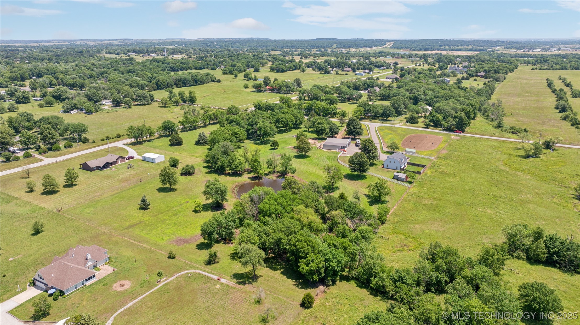 Inola, Oklahoma, 74036, United States, 3 Bedrooms Bedrooms, ,2 BathroomsBathrooms,Residential,For Sale,1848585