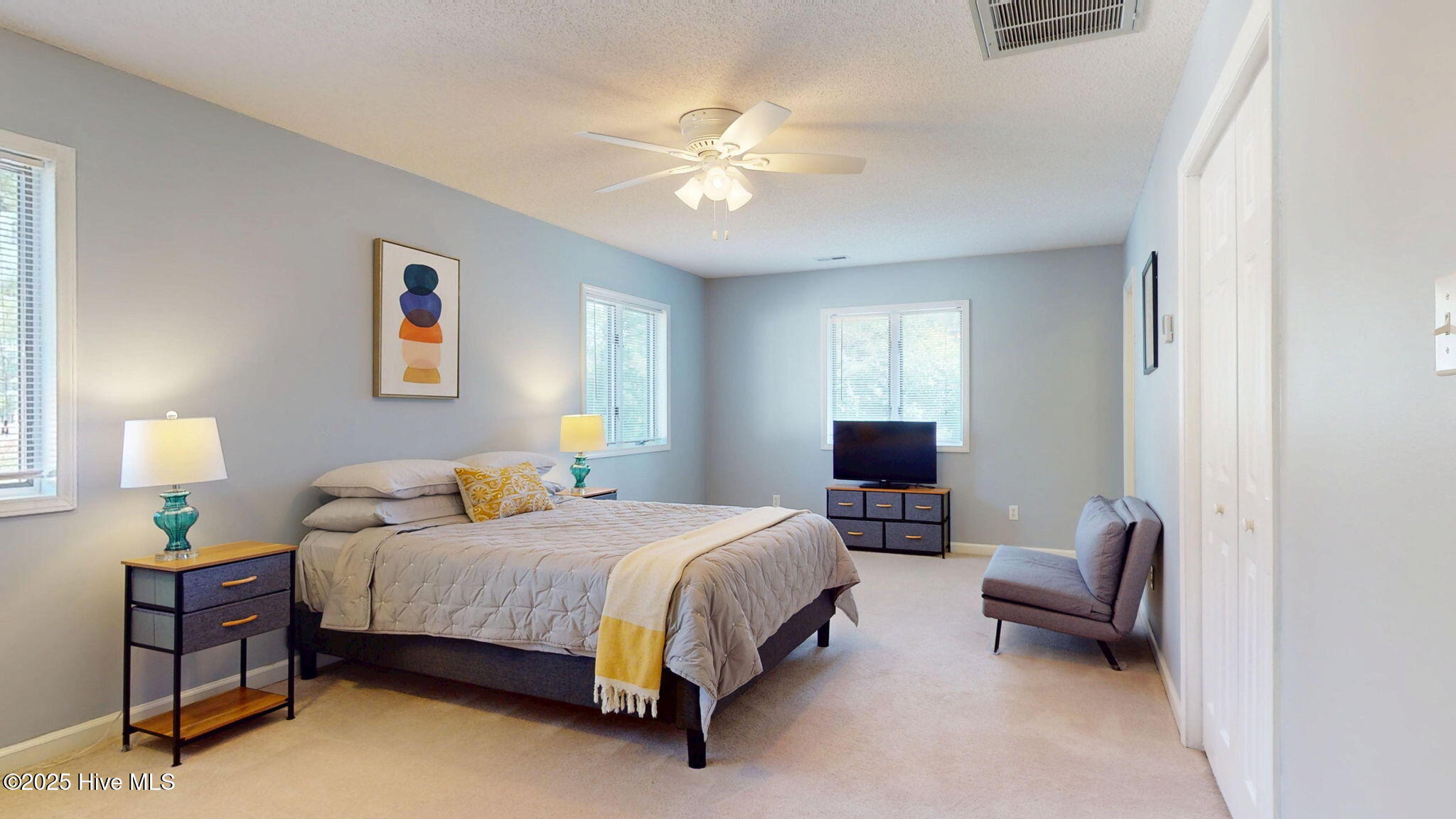 New Bern, North Carolina, 28560, United States, 3 Bedrooms Bedrooms, ,4 BathroomsBathrooms,Residential,For Sale,1874944