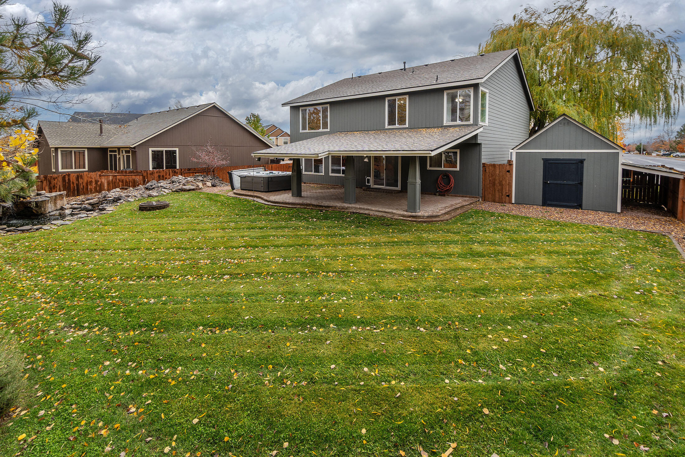 Redmond, Oregon, 97756, United States, 3 Bedrooms Bedrooms, ,3 BathroomsBathrooms,Residential,For Sale,1989039