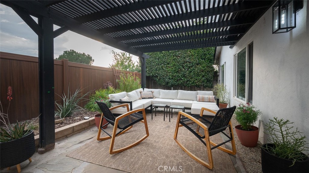 Agoura Hills, California, 91301, United States, 3 Bedrooms Bedrooms, ,1 BathroomBathrooms,Residential,For Sale,1992879