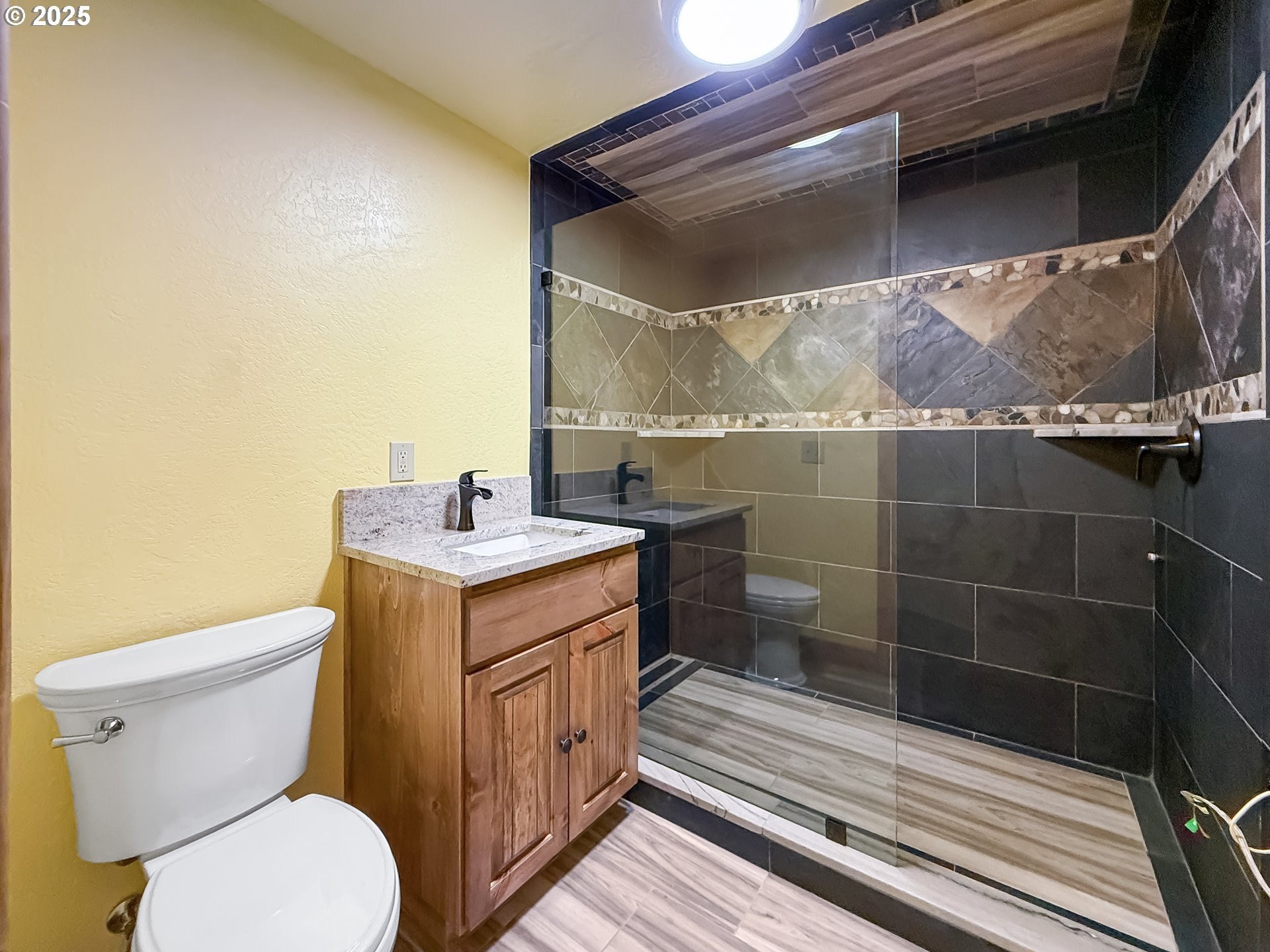 Brookings, Oregon, 97415, United States, 4 Bedrooms Bedrooms, ,2 BathroomsBathrooms,Residential,For Sale,1982751