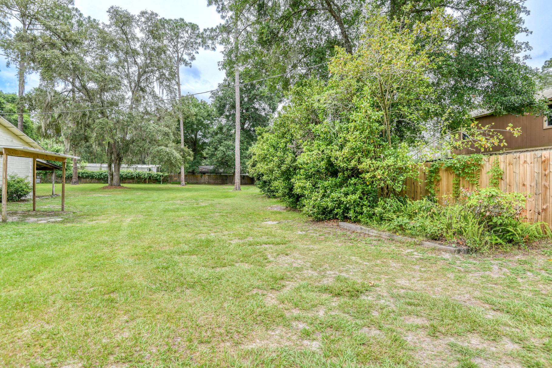 Palatka, Florida, 32177, United States, 4 Bedrooms Bedrooms, ,3 BathroomsBathrooms,Residential,For Sale,1865874