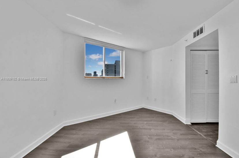 Miami Beach, Florida, 33139, United States, 2 Bedrooms Bedrooms, ,2 BathroomsBathrooms,Residential,For Sale,1988276