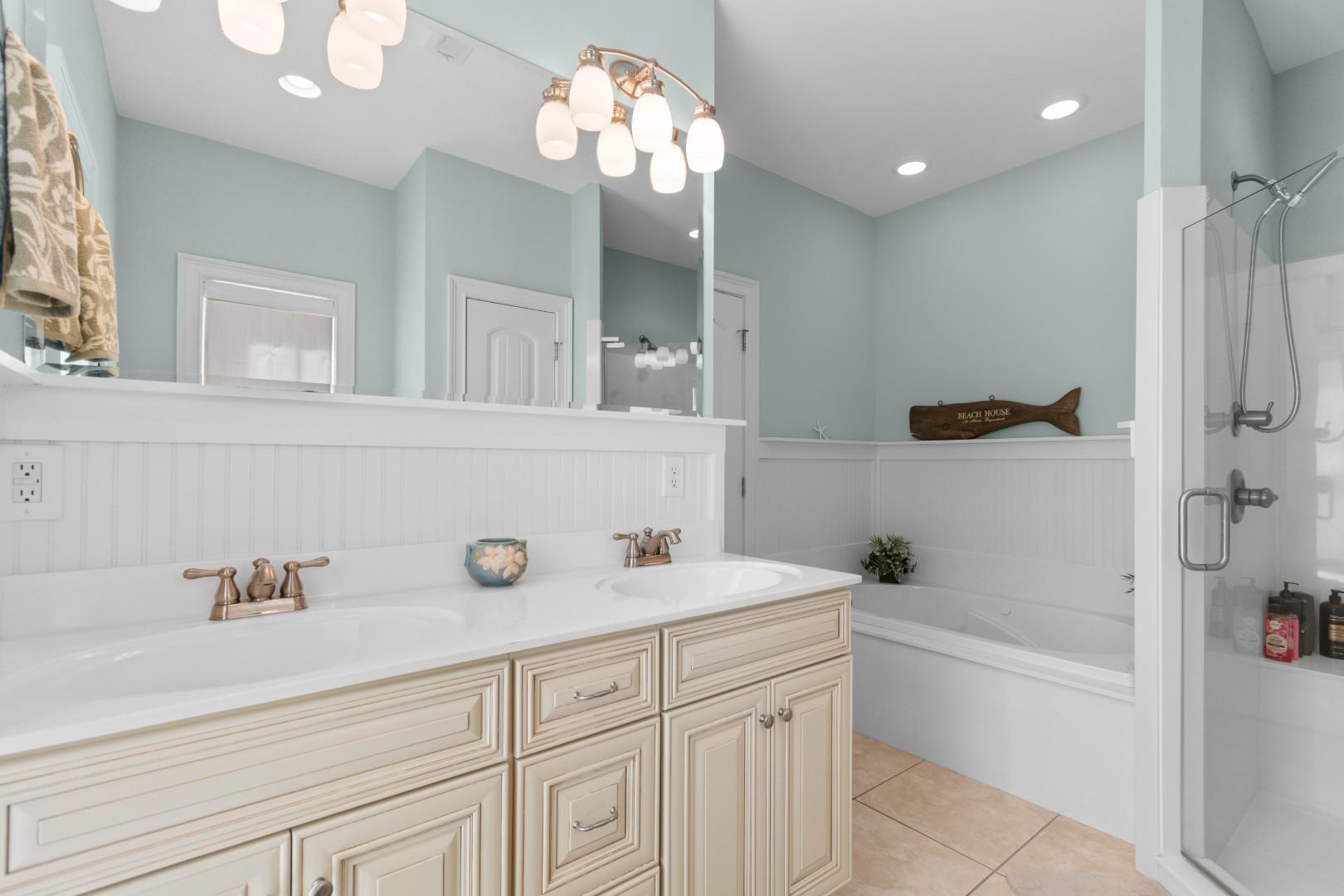 Surfside Beach, South Carolina, 29575, United States, 3 Bedrooms Bedrooms, ,5 BathroomsBathrooms,Residential,For Sale,2048234