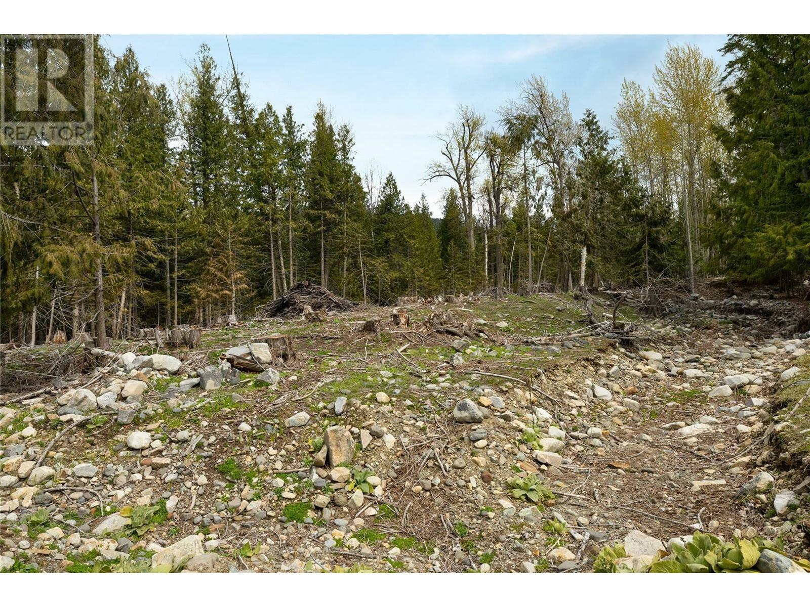 LUMBY, British Columbia, V0E 2G1, CA, 3 Bedrooms Bedrooms, ,2 BathroomsBathrooms,Residential,For Sale,1838495