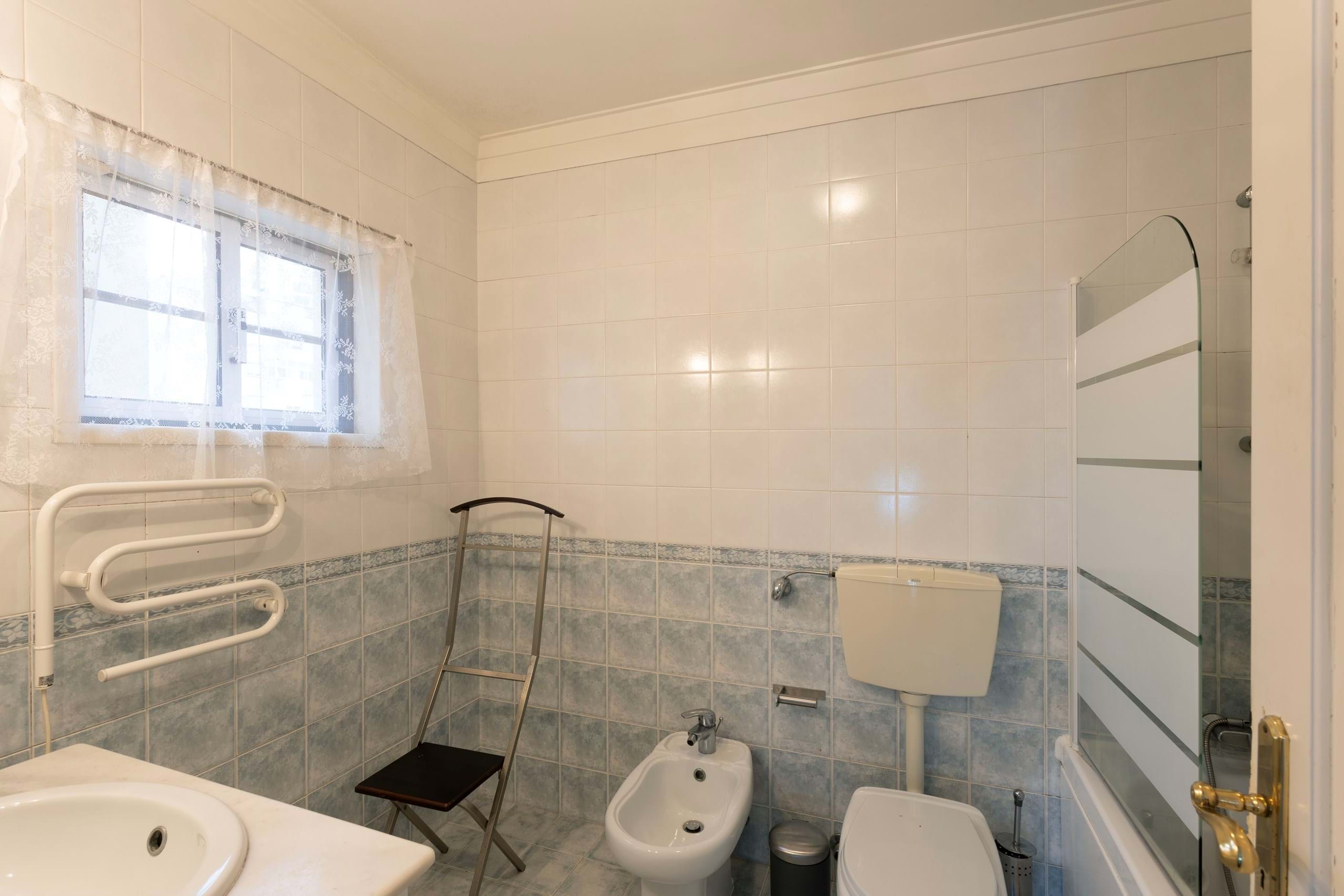 Lisboa, Lisbon, 1070-071, PT, 4 Bedrooms Bedrooms, ,3 BathroomsBathrooms,Residential,For Sale,1735800