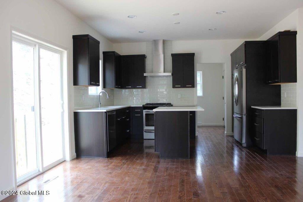 Mechanicville, New York, 12118, United States, 3 Bedrooms Bedrooms, ,3 BathroomsBathrooms,Residential,For Sale,1807596