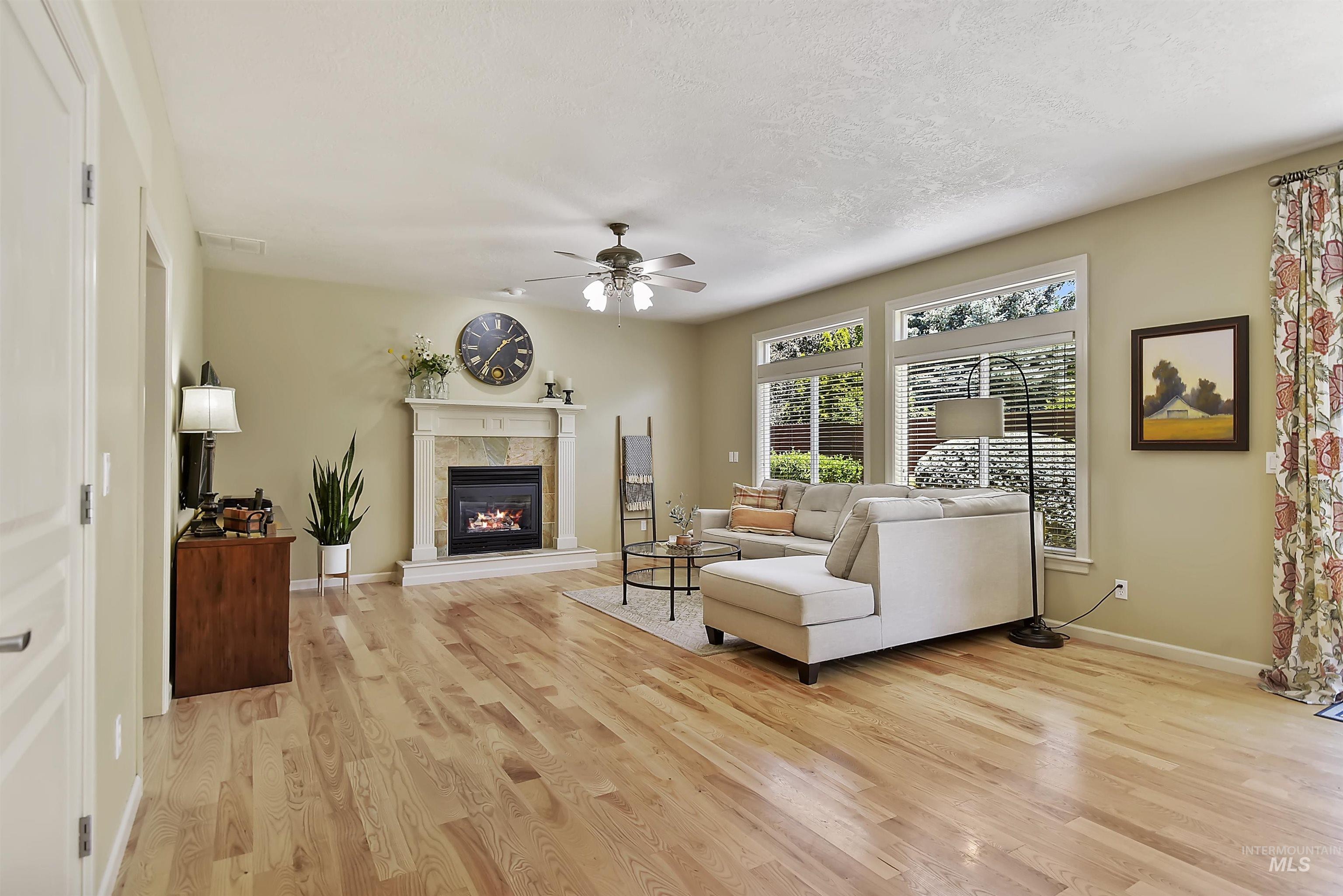 1728 Lopez Way, Eagle, Idaho, 83616, United States, 4 Bedrooms Bedrooms, ,3 BathroomsBathrooms,Residential,For Sale,1728 Lopez Way,1437511