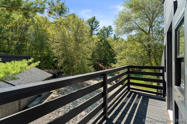 Killingly, Connecticut, 06239, United States, 2 Bedrooms Bedrooms, ,2 BathroomsBathrooms,Residential,For Sale,2000954