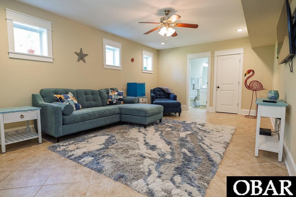 Kill Devil Hills, North Carolina, 27948-8528, United States, 4 Bedrooms Bedrooms, ,3 BathroomsBathrooms,Residential,For Sale,1954577