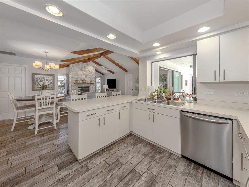 Venice, Florida, 34285, United States, 3 Bedrooms Bedrooms, ,2 BathroomsBathrooms,Residential,For Sale,2000610