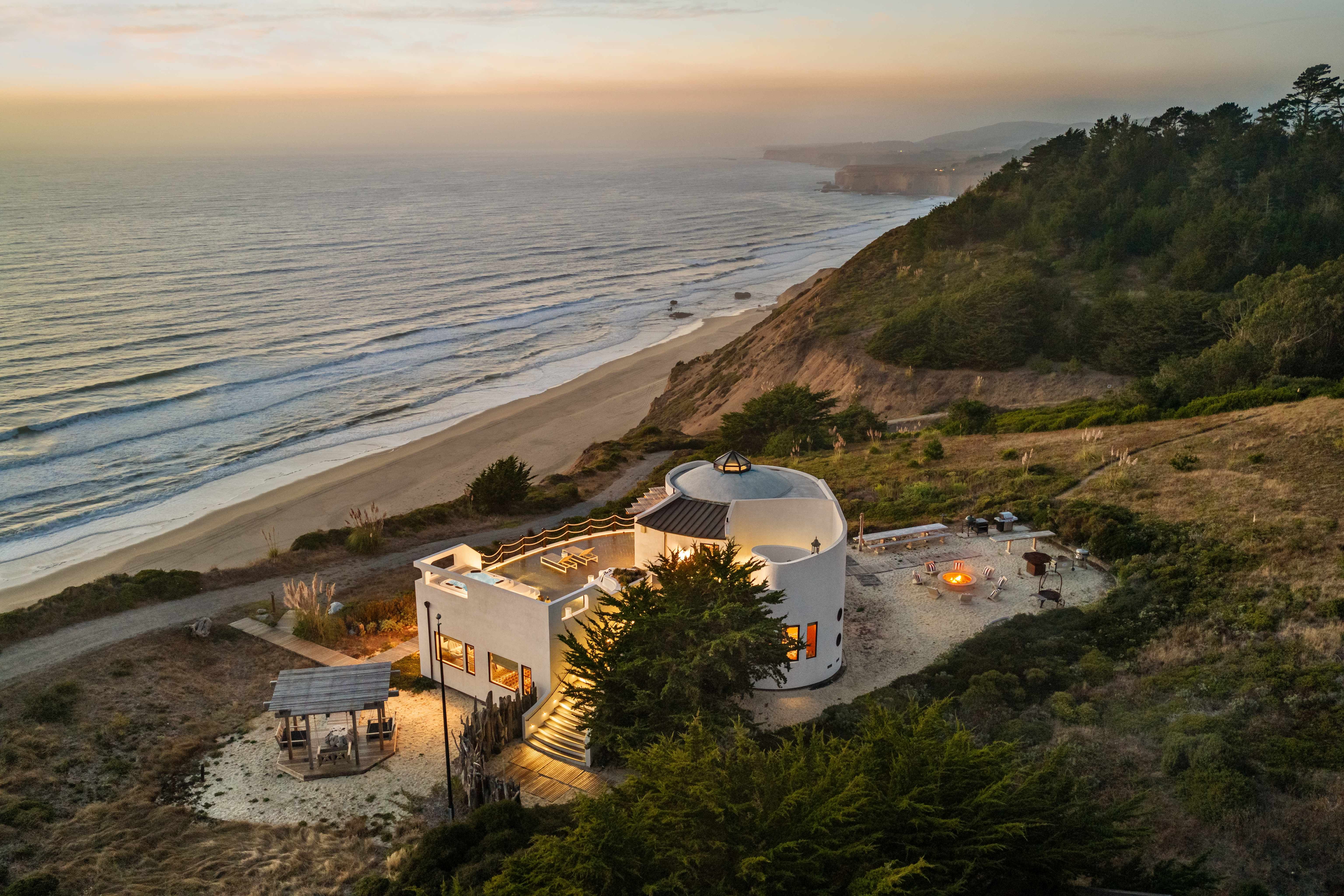  A Coastal Haven with Direct Beach Access - 物件實景