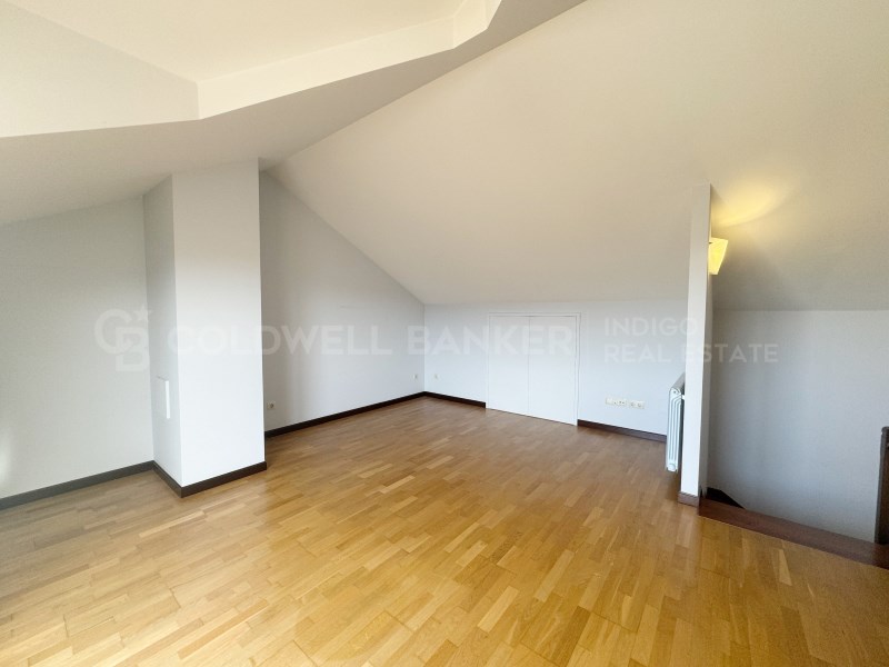 Pontevedra, Vigo, Castrelos - S?rdoma, S?rdoma Pon, Vigo, Galicia, ES, 4 Bedrooms Bedrooms, ,4 BathroomsBathrooms,Residential,For Sale,Pontevedra, Vigo, Castrelos - S?rdoma, S?rdoma Pon,1479301