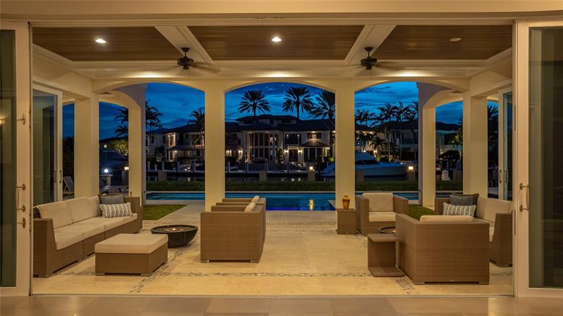 Lighthouse Point, Florida, 33064, United States, 7 Bedrooms Bedrooms, ,9 BathroomsBathrooms,Residential,For Sale,1949453