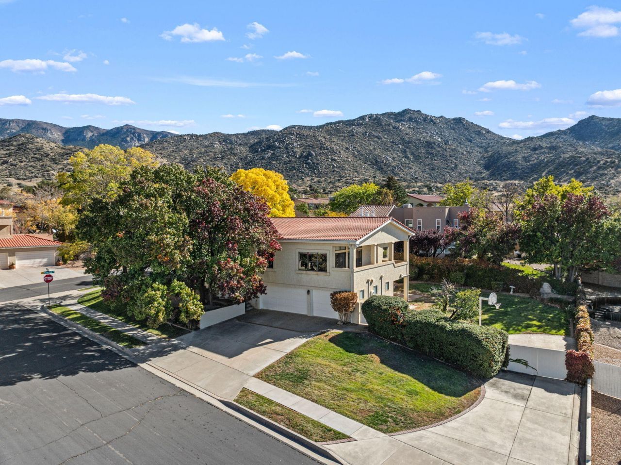 Albuquerque, New Mexico, 87112, United States, 4 Bedrooms Bedrooms, ,3 BathroomsBathrooms,Residential,For Sale,1985067