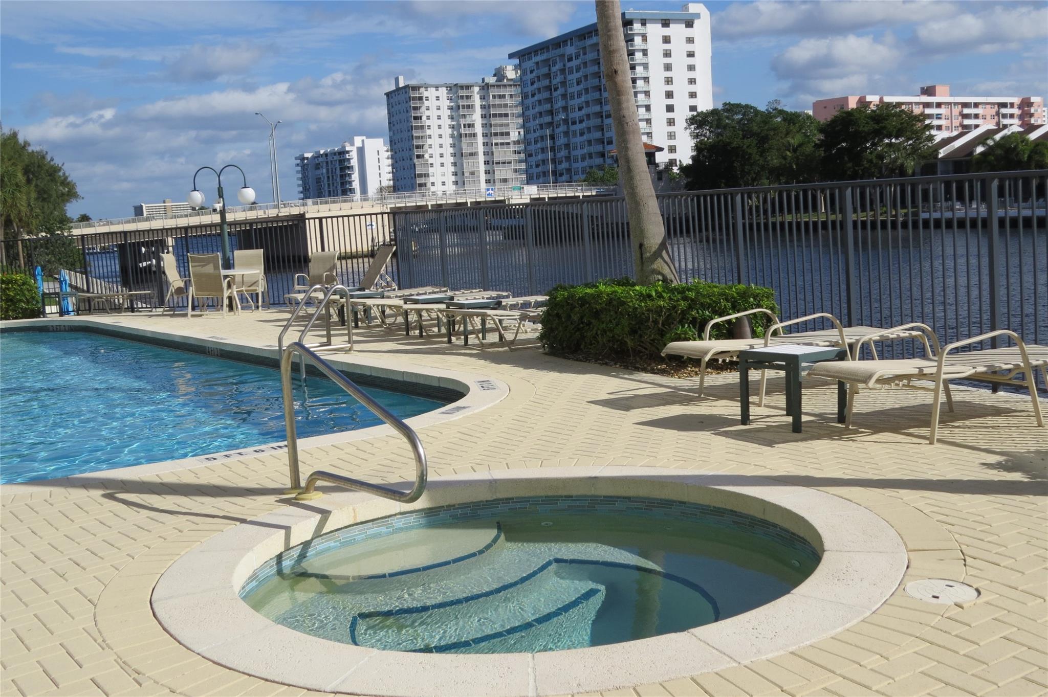 Pompano Beach, Florida, 33062, United States, 2 Bedrooms Bedrooms, ,3 BathroomsBathrooms,Residential,For Sale,1915850